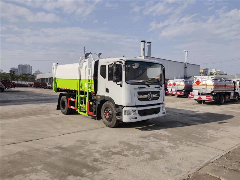 �|�L(f��ng)10��12����(c��)�b��Ͱ����܇